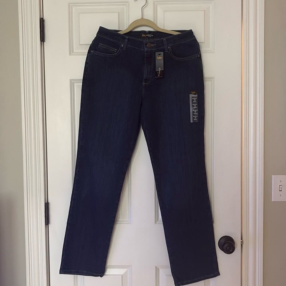 NWT Lee Relaxed Fit Mid Rise Straight Leg Jeans Denim 10 Medium